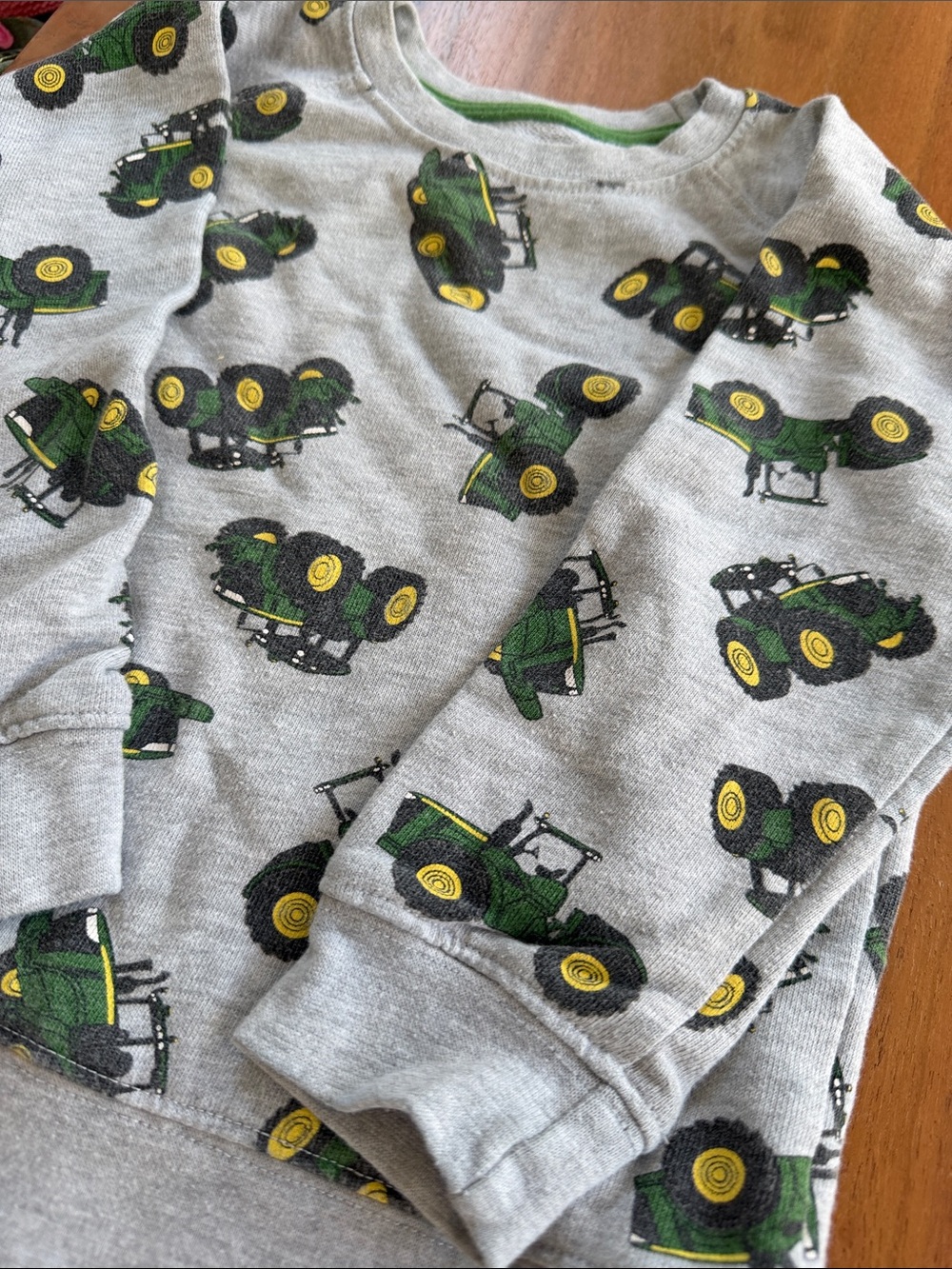 NWOT John Deere Crewneck with Tractor Print - Picture 2 of 4